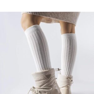 Beżowe ocieplane śniegowce z gumką Oslavia - Solea