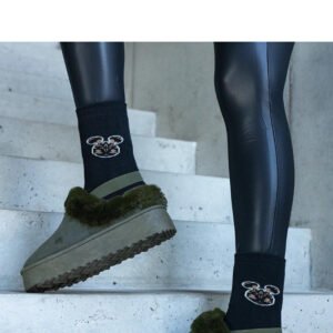 Zielone kapcie na platformie ozdobione futerkiem i z gumką przy pięcie Frank - Solea