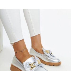 Srebrne mokasyny z ozdobną agrafką Bogumila - Solea
