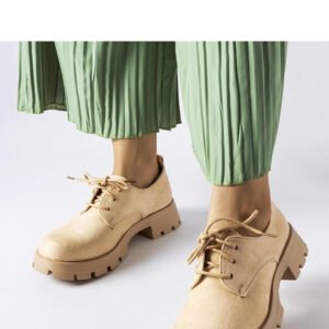 Beżowe półbuty na masywnej podeszwie Coleman - Solea