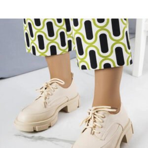 Beżowe półbuty na masywnej podeszwie Kay - Solea