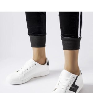 Białe sneakersy z czarnymi wstawkami Rizzo - Solea