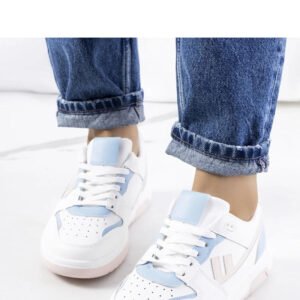 Białe sneakersy damskie  Arsan - Solea