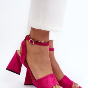 Sandały Model Upttima 17328 Fuksja - Step in style