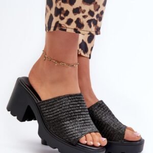 Sandał Klapki Model Titantha 24SD98-6989 Black - Step in style