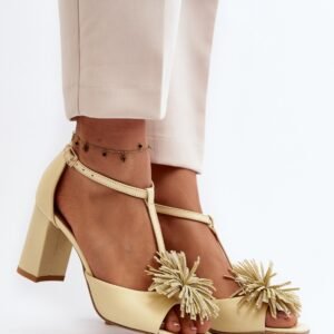 Sandały Model Laura Messi 2758 Beige - Step in style