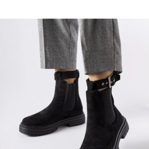 Czarne botki z ozdobnym zapięciem Abela - Solea