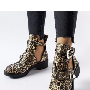 Botki z wycięciami w panterkowy wzór Sperone - Solea