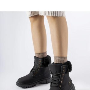 Czarne trapery z ozdobnym futerkiem Alberta - Solea