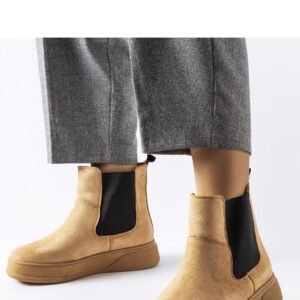 Ciemnobeżowe botki na platformie Benilde - Solea