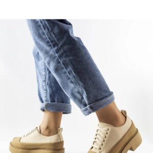 Ciemnobeżowe półbuty na płaskim obcasie Merico - Solea