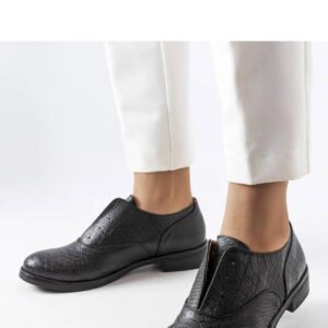 Czarne półbuty wsuwane eko-skóra Morel - Solea