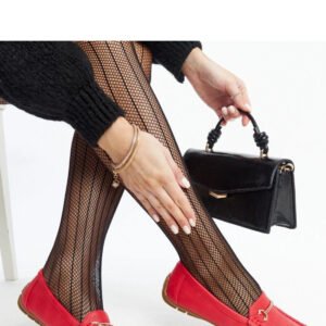 Czerwone mokasyny z ozdobną klamerką Adila - Solea