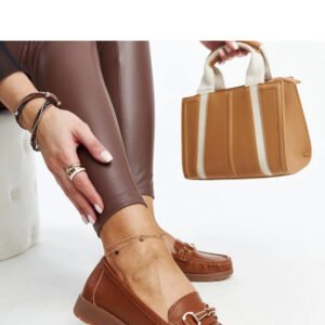 Brązowe mokasyny z klamerką Anisah - Solea