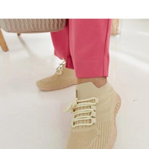 Beżowe materiałowe sneakersy Ornella - Solea