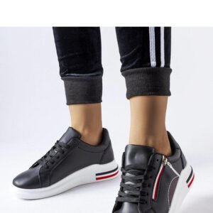 Czarne sneakersy na białej podeszwie Anaunia - Solea