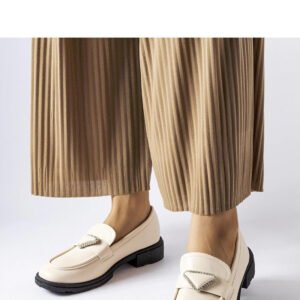 Beżowe mokasyny zdobione cyrkoniami Marsilius - Solea