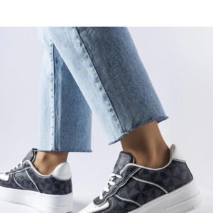 Czarne sneakersy zdobione monogramem Sands - Solea