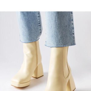 Beżowe botki na masywnym słupku Watson - Solea