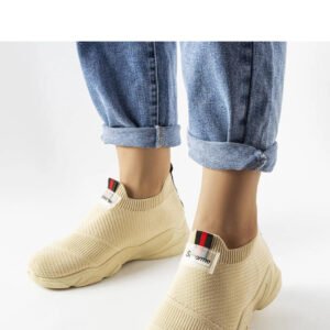 Beżowe wsuwane buty sportowe damskie Greco - Solea