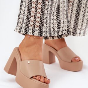 Sandał Klapki Model Tamirella 218-2 Khaki - Step in style