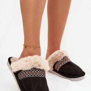 Kapcie Model Devianne WIS255224-0 Black - Step in style